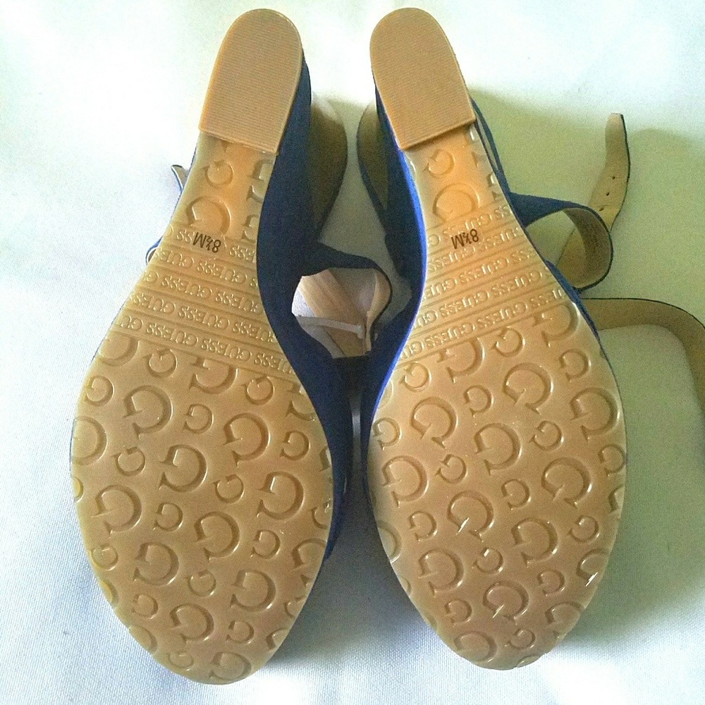 GUESS Wedges - Picture 6 of 7
